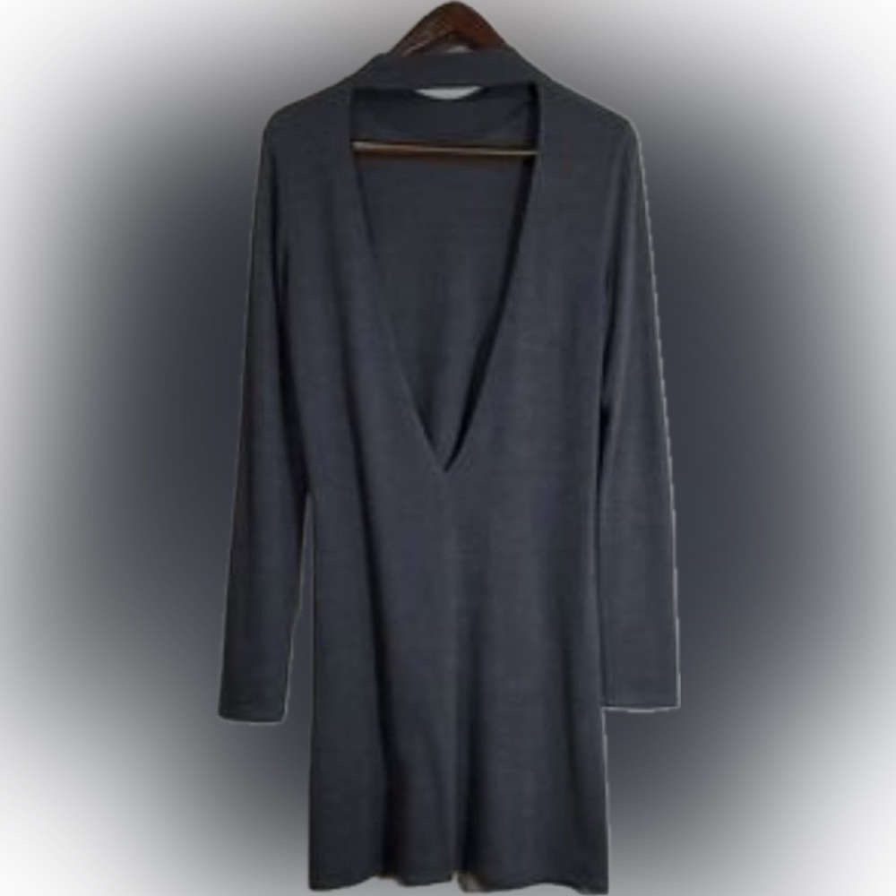 Wilfred Open V Back Dress in Charcoal Sexy Neutral Longsleeves Classic Chic Mod